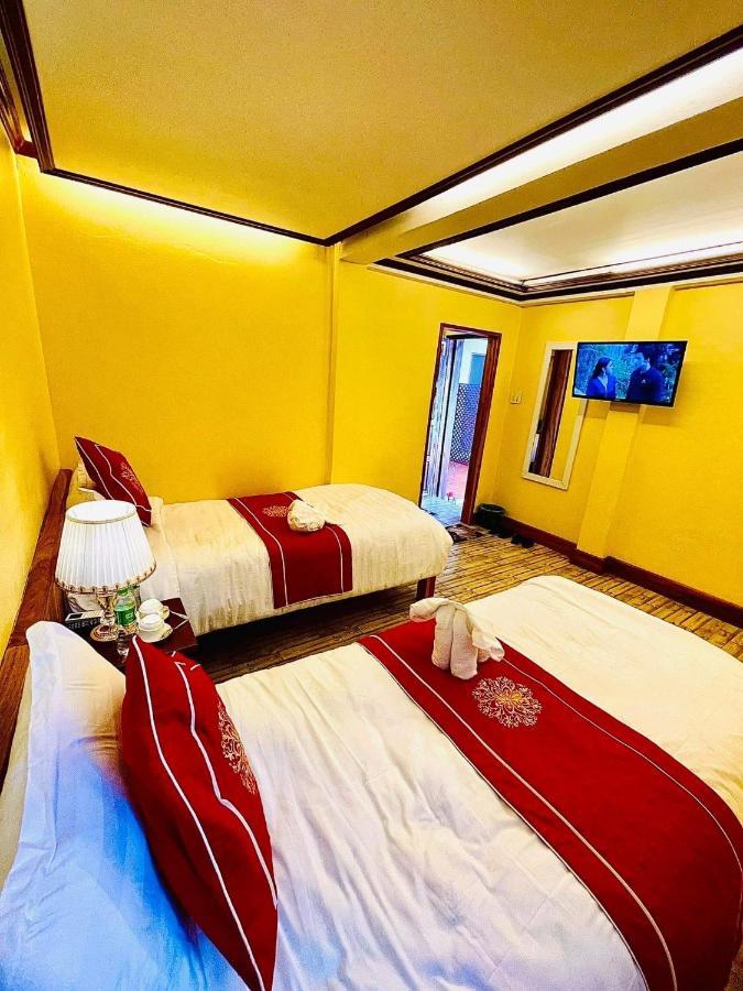 Vieng Savanh II Hotel Луанг Прабанг Екстериор снимка