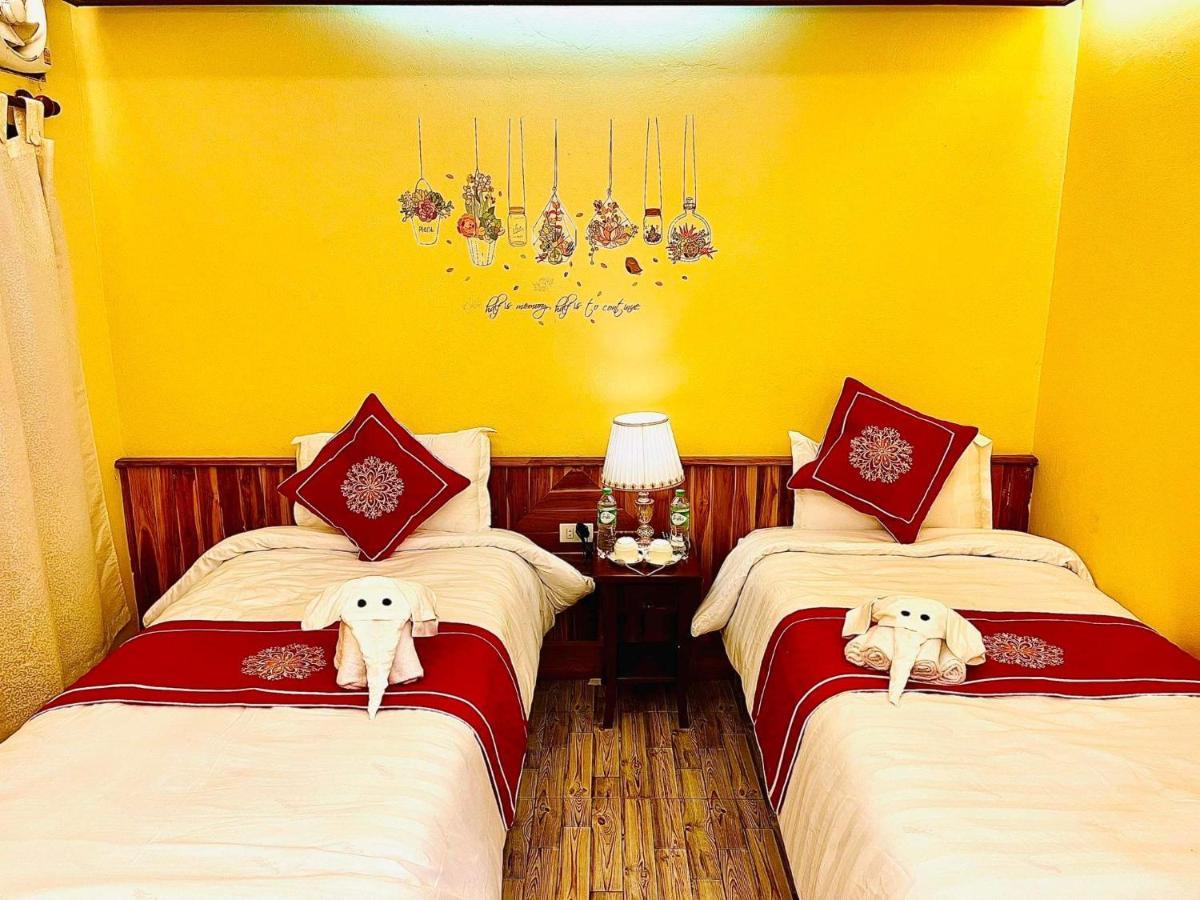 Vieng Savanh II Hotel Луанг Прабанг Екстериор снимка