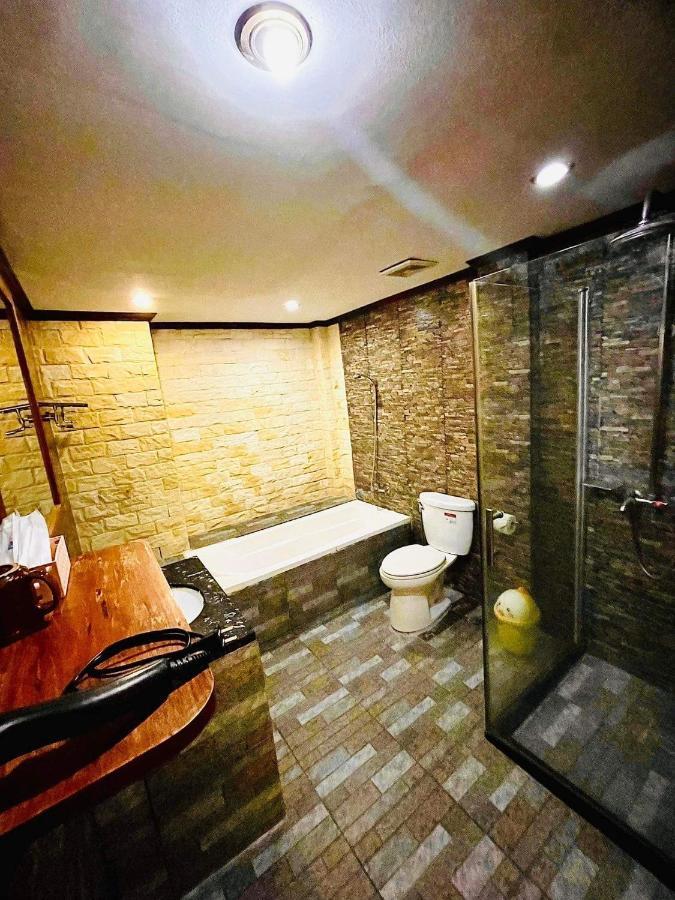 Vieng Savanh II Hotel Луанг Прабанг Екстериор снимка