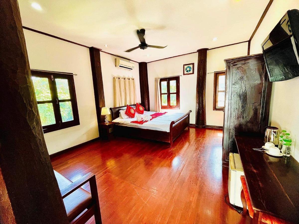 Vieng Savanh II Hotel Луанг Прабанг Екстериор снимка