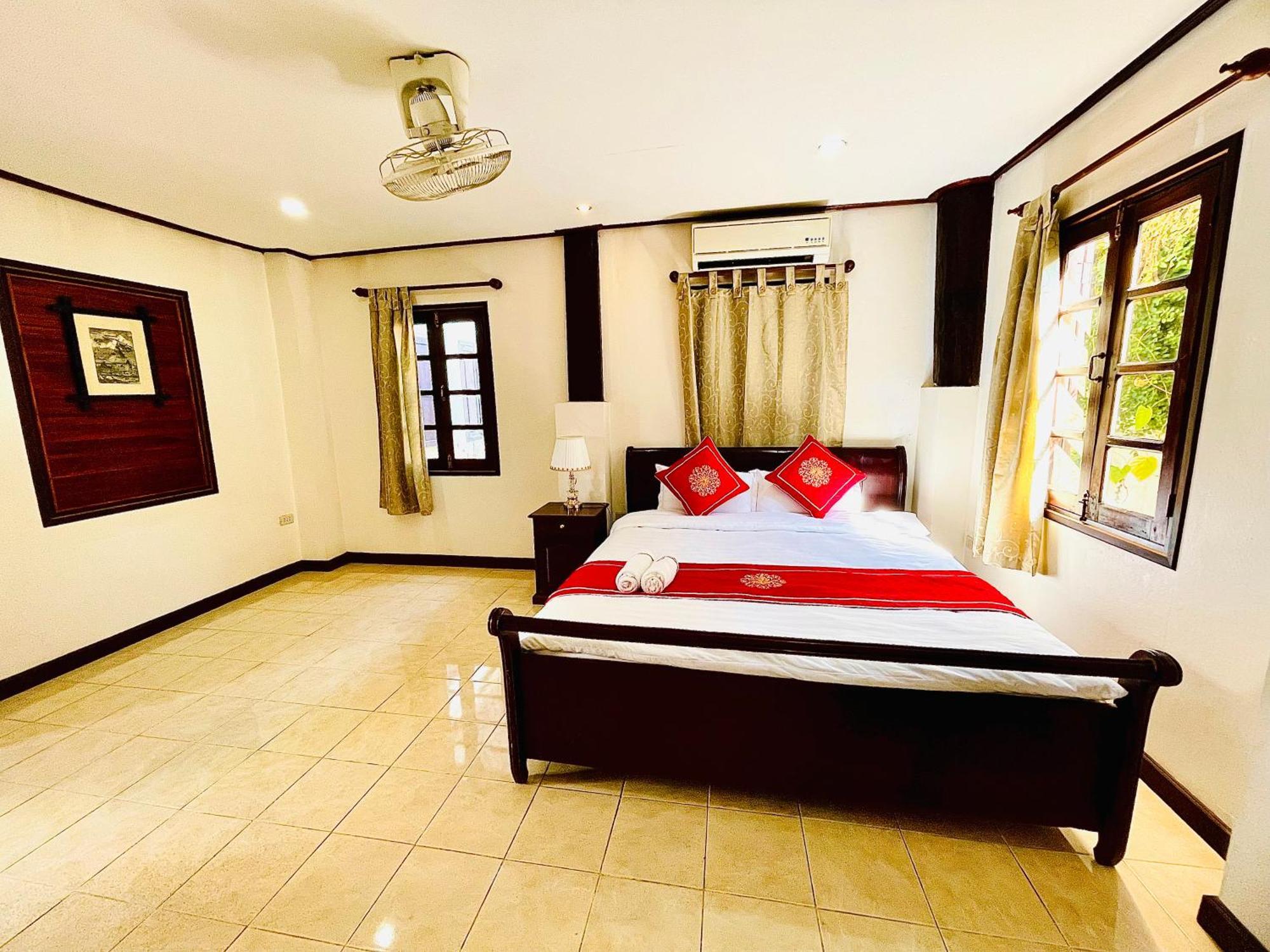 Vieng Savanh II Hotel Луанг Прабанг Екстериор снимка