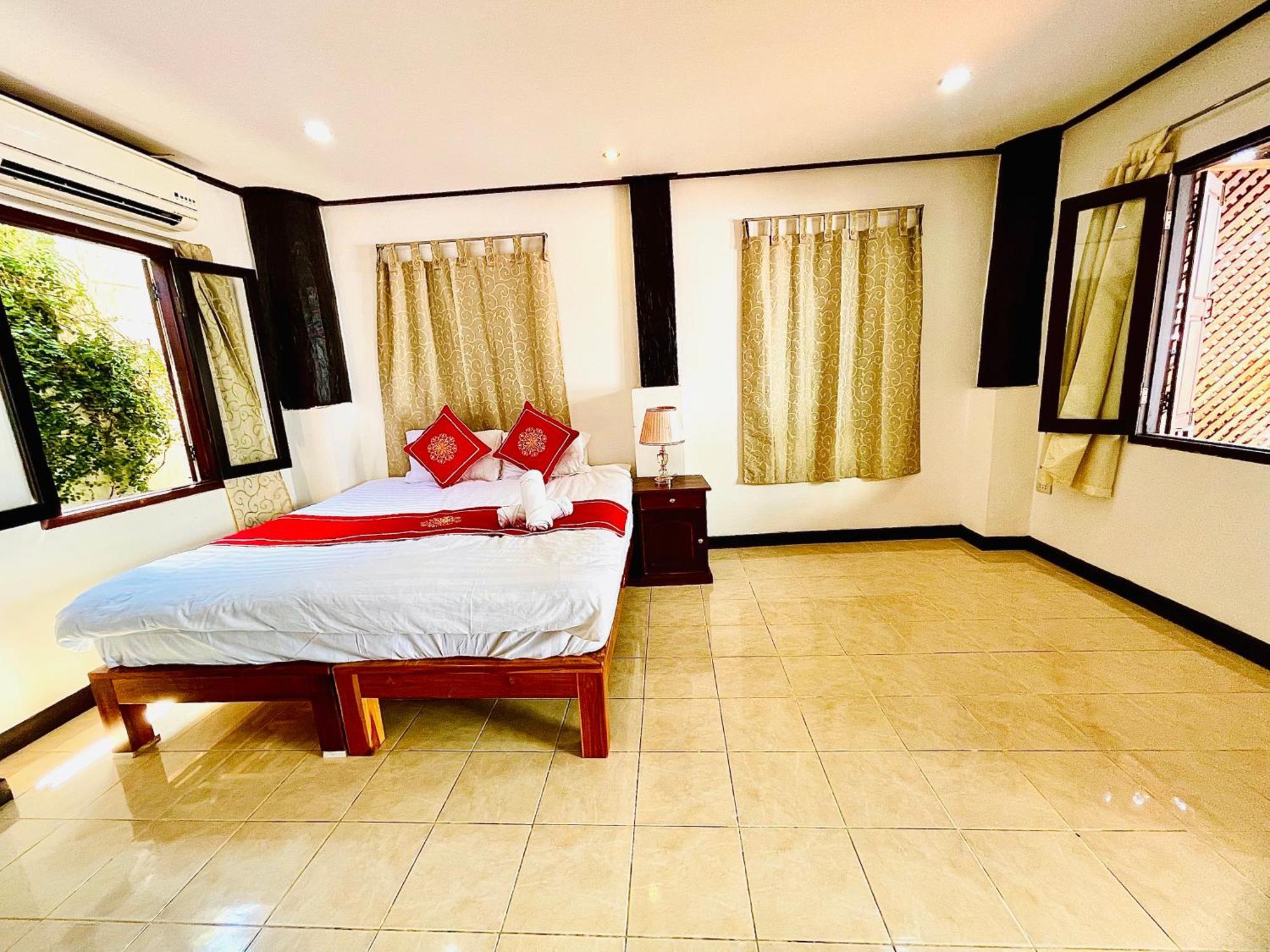 Vieng Savanh II Hotel Луанг Прабанг Екстериор снимка